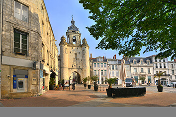 La Rochelle Place