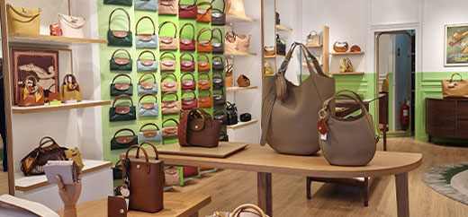 Longchamp Aéroport de Nice Intérieur Boutique