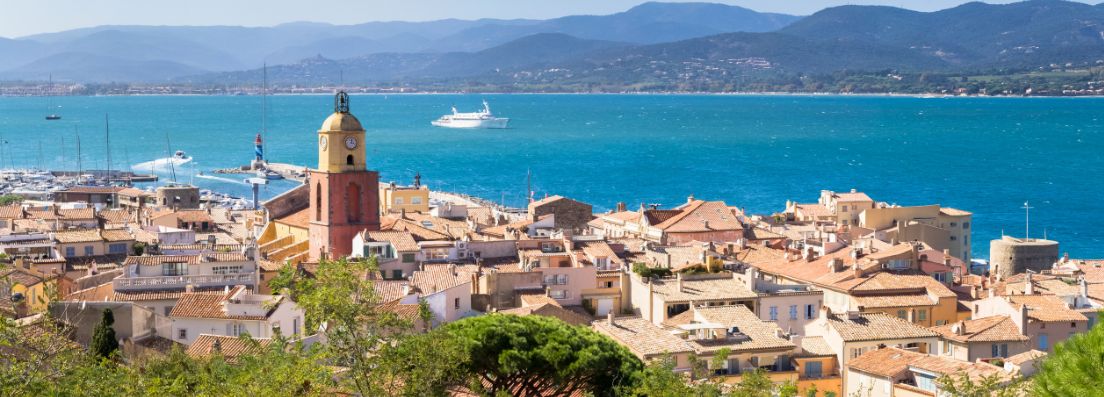 Vue panoramique sur la mer