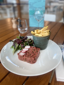 Tartare frite La Plage 2023